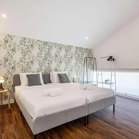 Casa Sol - Private Pool With A Large Garden Famalicão