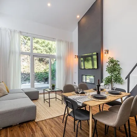 Prázdninový dům Casa Sol - Private Pool With A Large Garden Famalicão