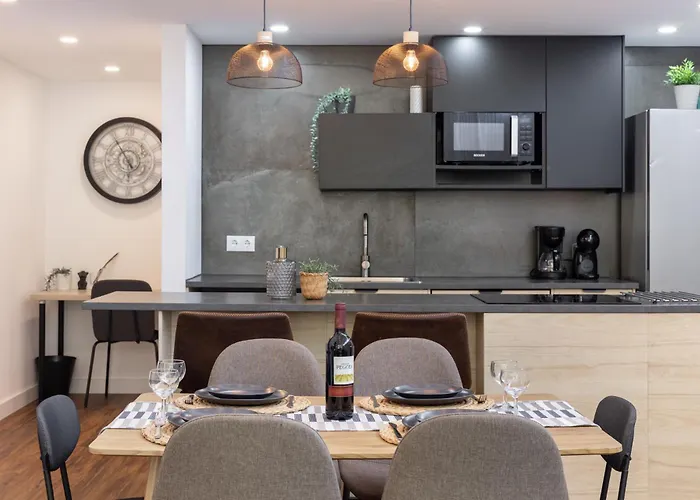 Casa Sol - Private Pool With A Large Garden * Famalicão